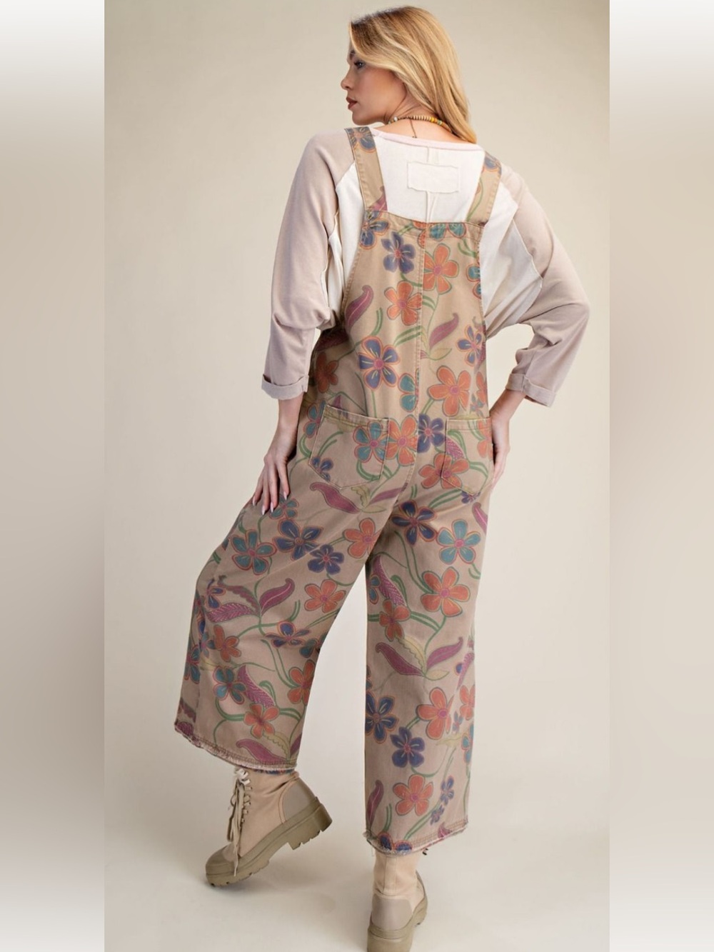 Easel Cropped Floral Overalls S - Picture 2 of 4